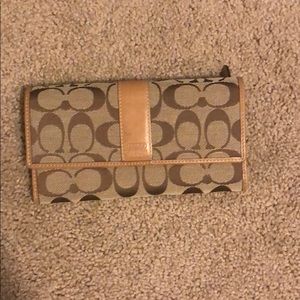 Beautiful Coach wallet!